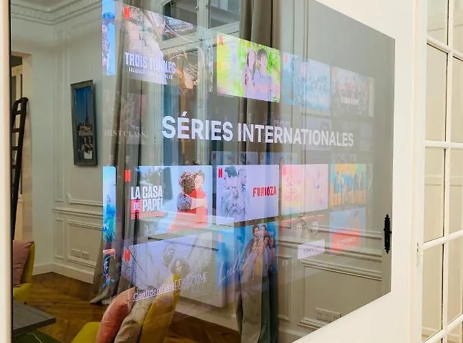 Appartement Spacious 2 Bedroom Champs Elysees And Golden Triangle Paris